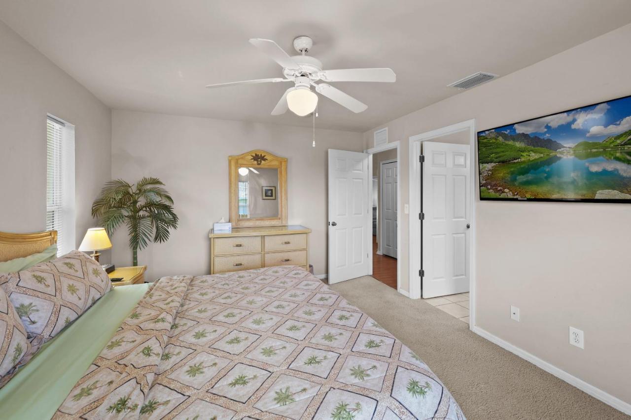 Family Vacation, Heated Pool, Wake Up To Enjoy The Sunrise - Villa Pine Island Cape Coral Extérieur photo